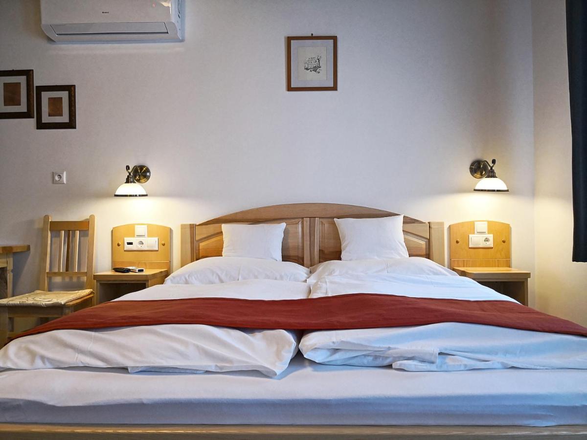 Hotel Margaréta Panzió à Horvátzsidány Extérieur photo