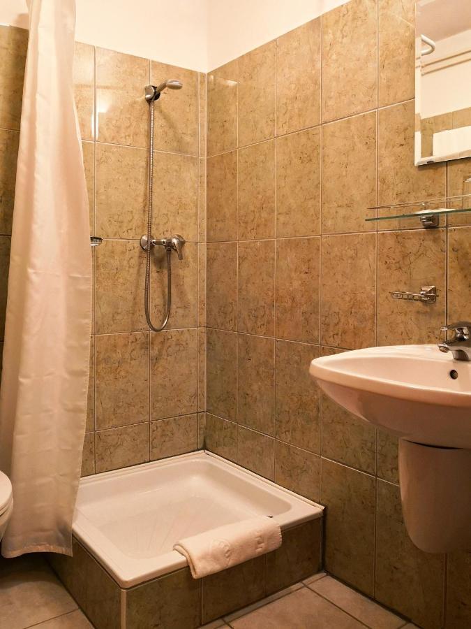 Hotel Margaréta Panzió à Horvátzsidány Extérieur photo